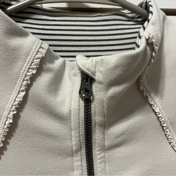 Lululemon White Zip Up Jacket - Picture 8 of 14